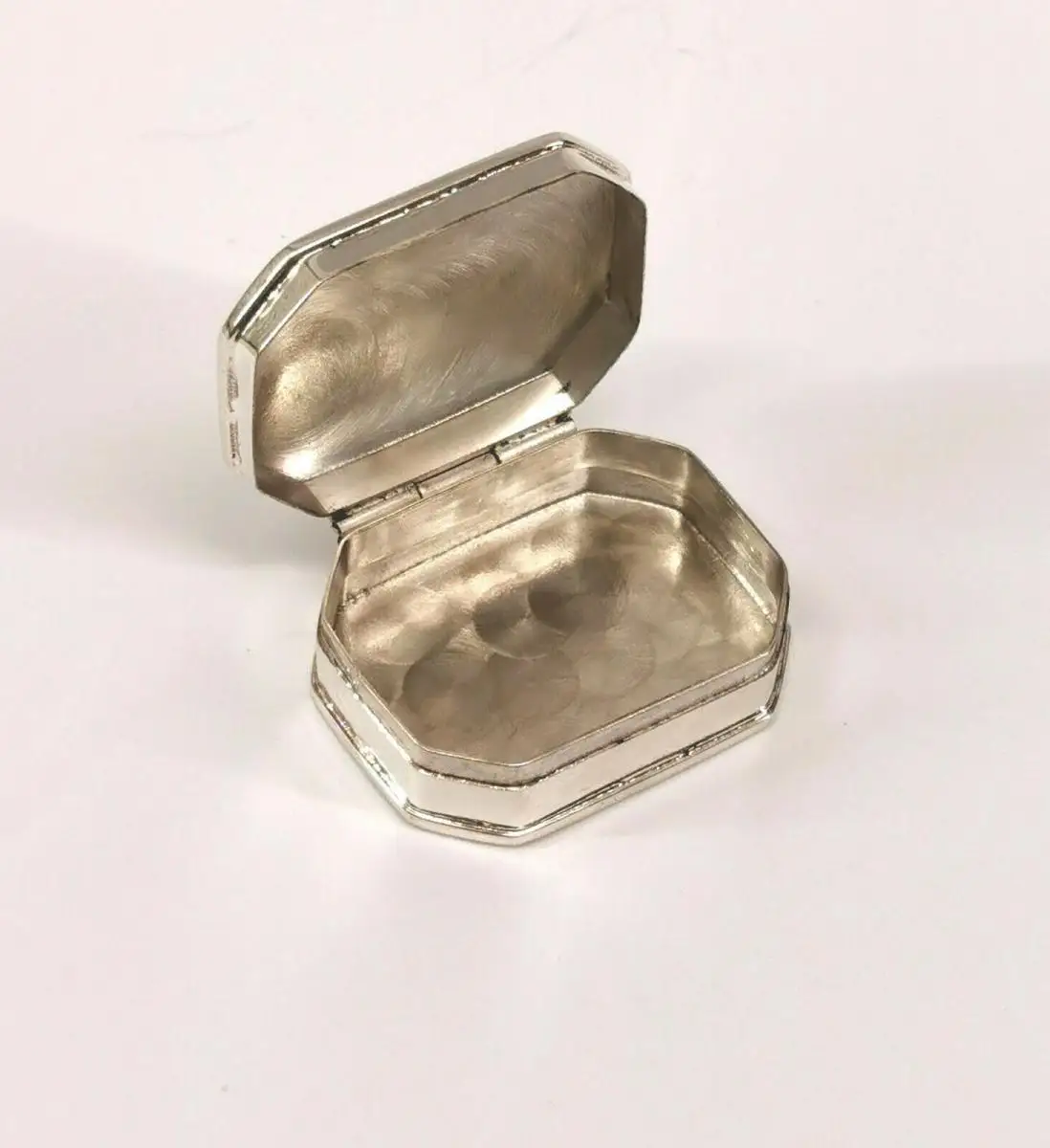 9927840 925er Silber Pillendose Döschen glatt achteckig 1