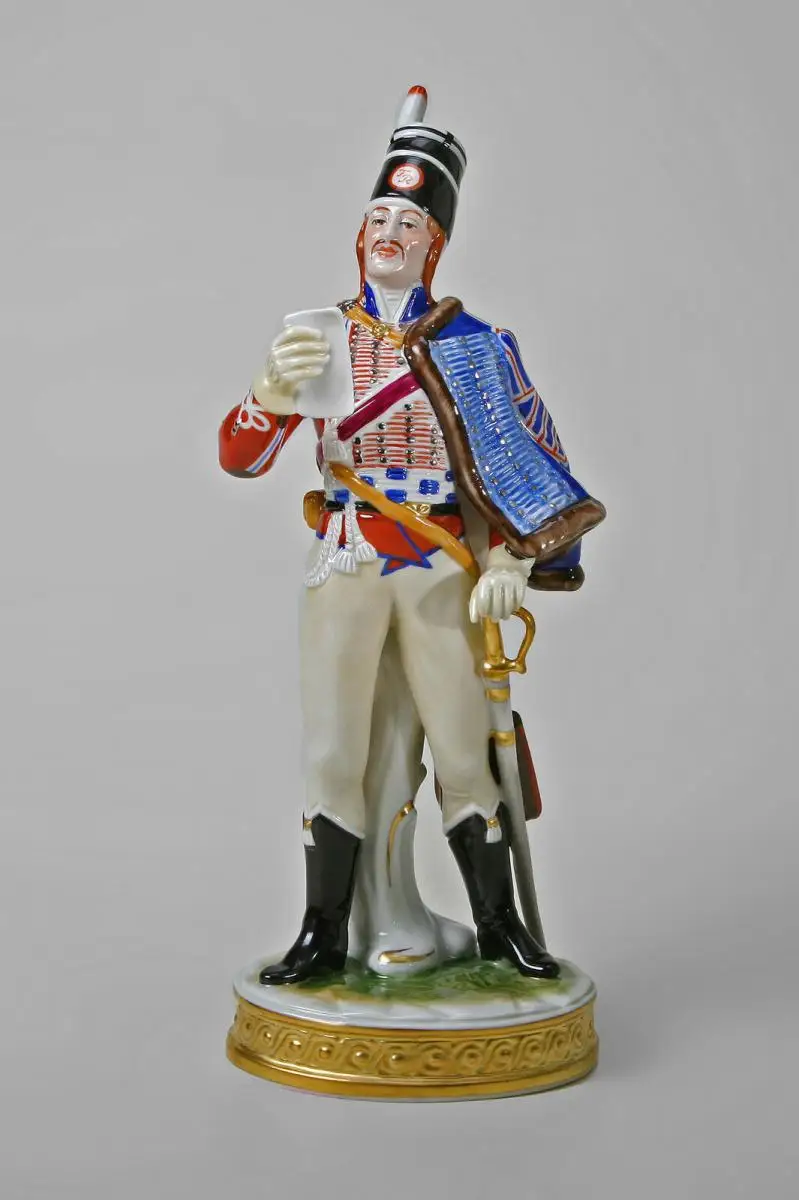 9944311 Porzellan Figur Soldat Offizier von 1792 Kämmer H25cm 0