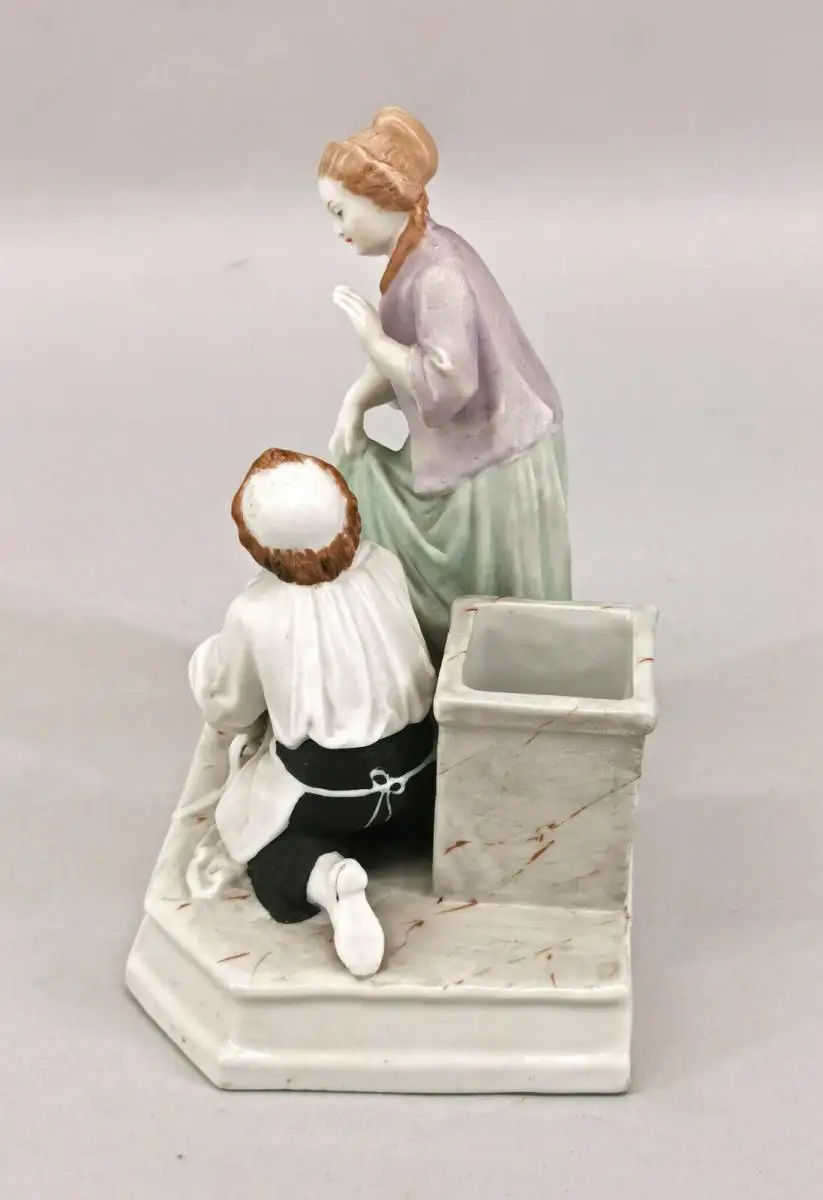 99840811 Figurenvase Thüringen Schuhbinder 19.Jh. H19cm 4