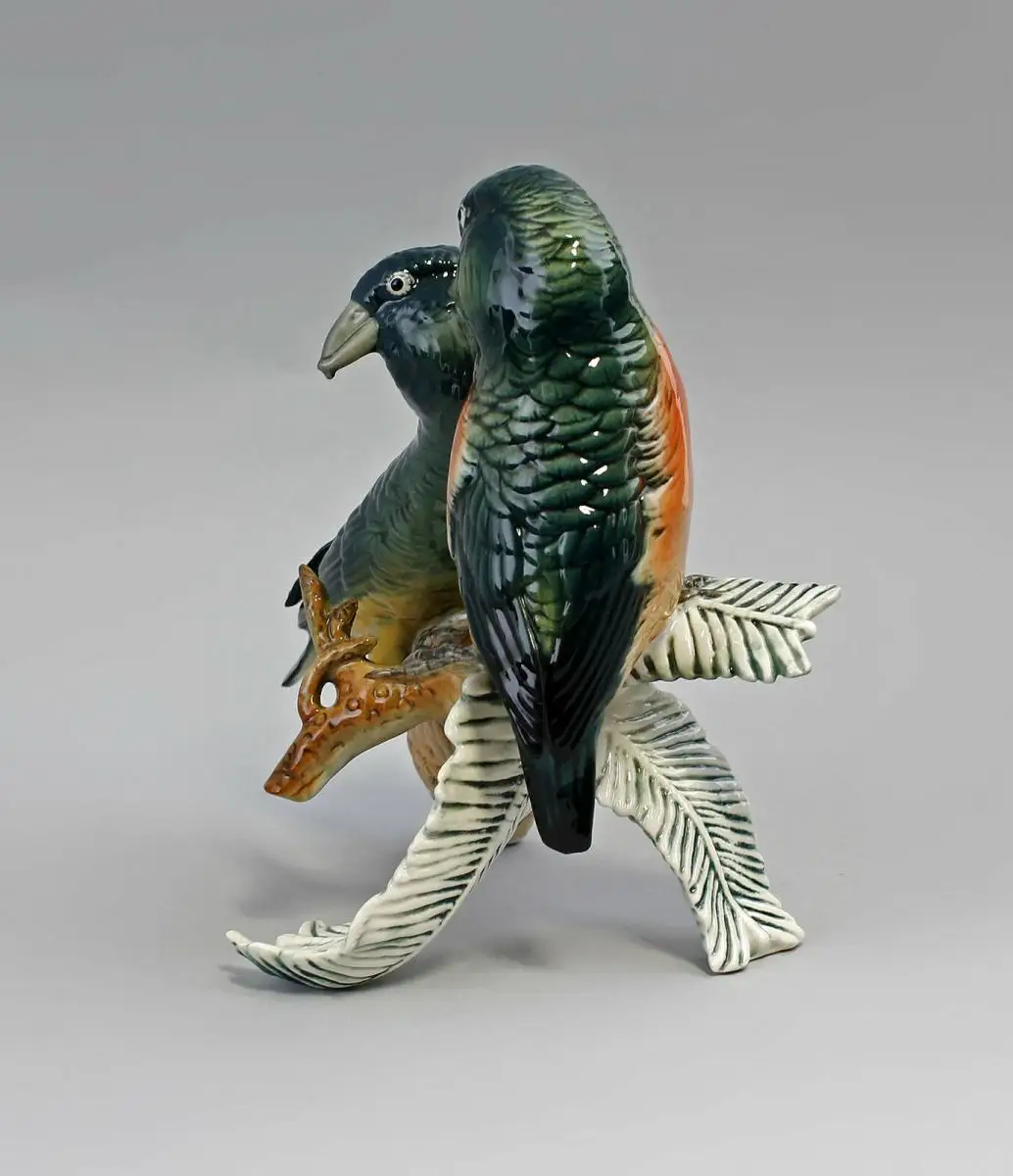 9941599 Vogel Porzellan Figur Kreuzschnabel-Gruppe grün Ens 16x12x17cm 1