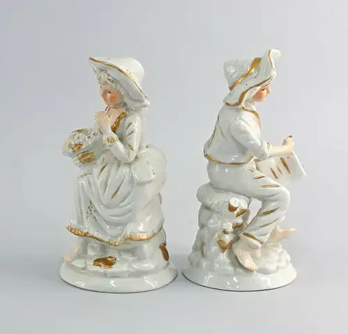  Paar Porzellan Figuren Preussen Knabe und Blumen Mädchen Goldstaffage
