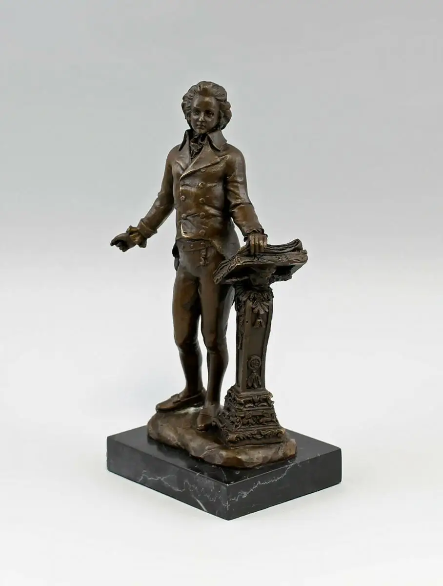 9973048 Skulptur Bronze Figur Mozart Musiker 1