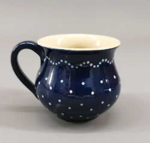  Bürgel Keramik Tasse Henkel blau-weiß Engobe-Malerei H8cm Thüringen Uwe