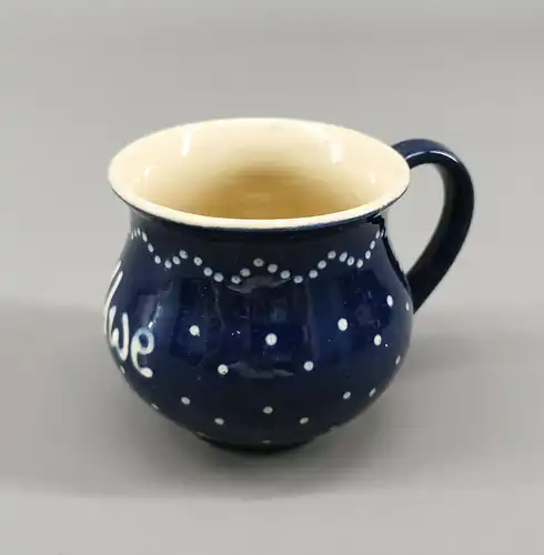  Bürgel Keramik Tasse Henkel blau-weiß Engobe-Malerei H8cm Thüringen Uwe
