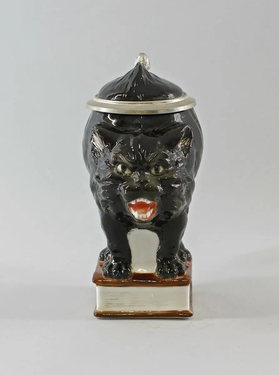 9941774 Porzellan Bierkrug Katze schwarz 0,5l Ernst Bohne & Söhne / Ens H20cm 1