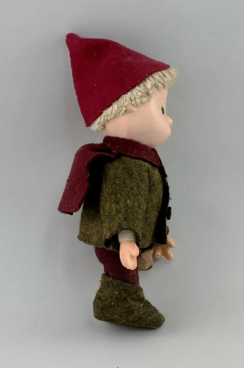 8610005-d  altes DDR Sandmännchen 60er Jahre H 25cm 1