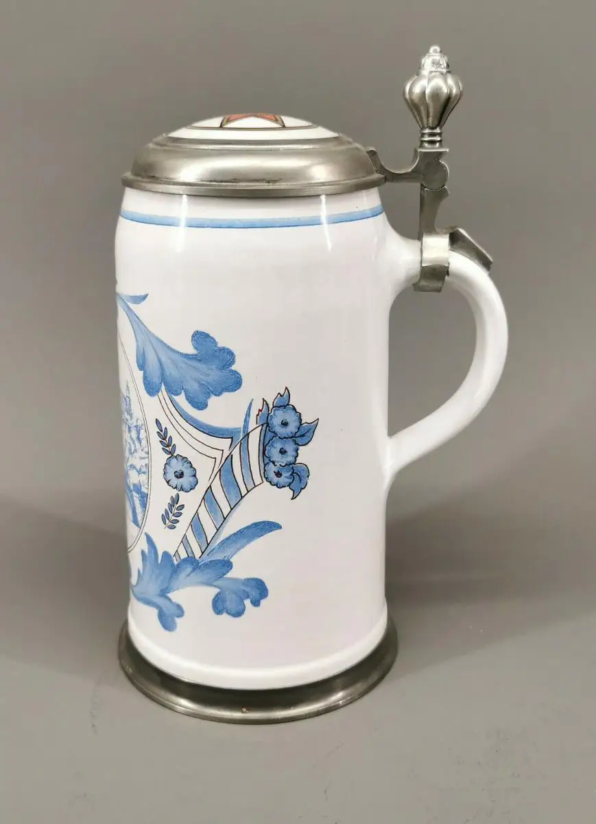 99848099-d Fayence-Bierkrug Würzburger Hofbräu Jahreskrug 1993 H24,5cm 0