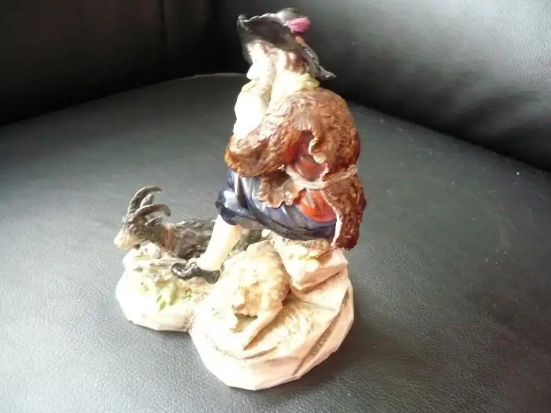 Porcellanfigurengruppe  Ziegenhirte mit Tiere   (64) Preis reduziert 4