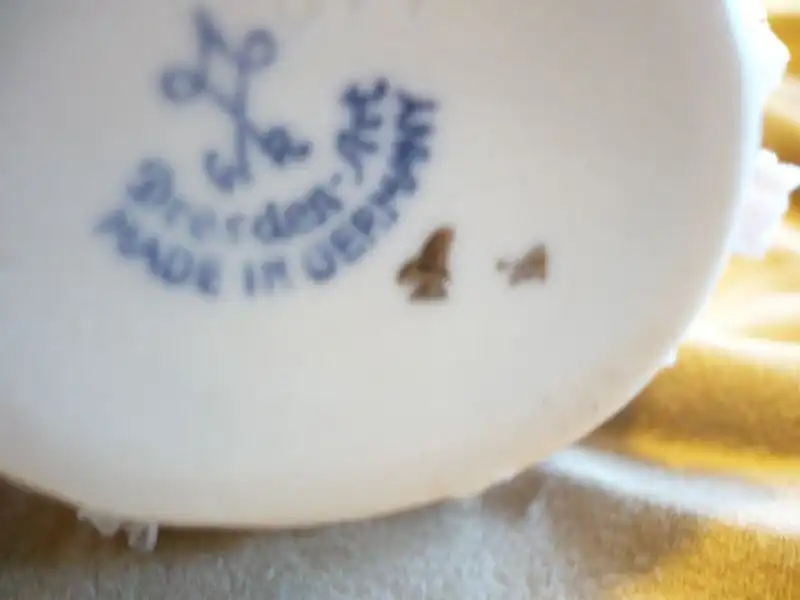 2 Balletttänzerinnen Bisquitporcellan  ( 76) Preis reduziert 7