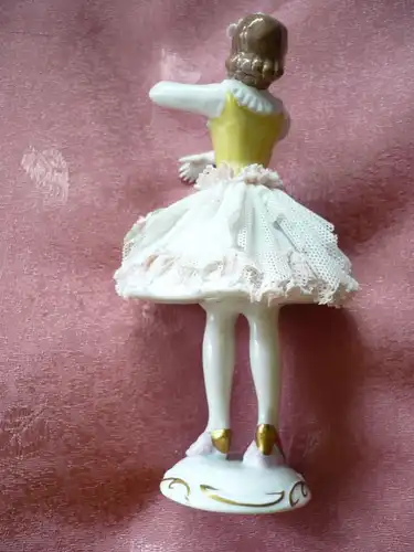 Tänzerin - weiß/rosa Kleid mit gelber Corsage (83) Preis reduziert