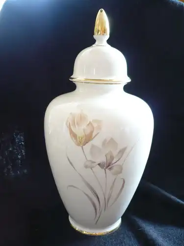 Deckel-Vase    (143)  Preis reduziert