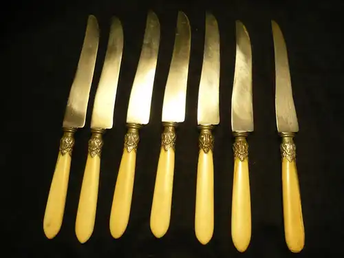 Messer alt mit Beingriff (218)  Preis reduziert