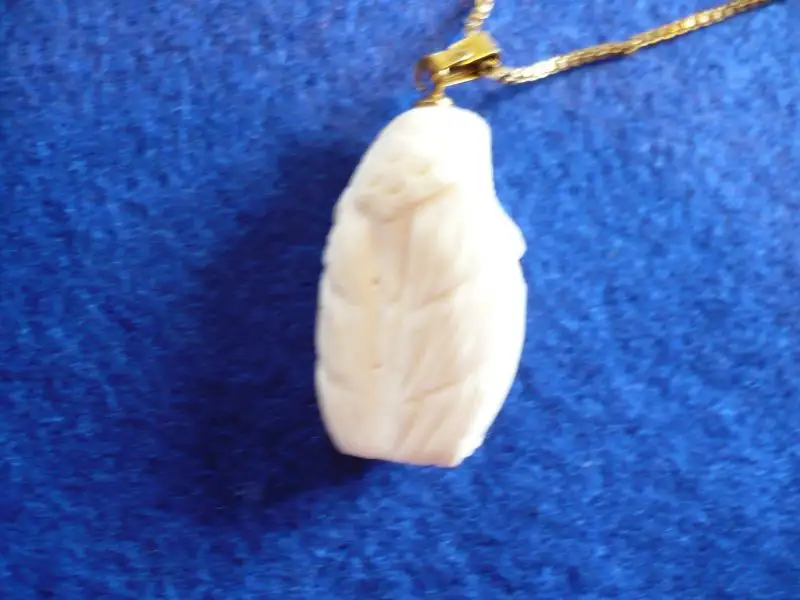 Goldkette mit Eulenanhänger aus Bein (276)  Preis reduziert 5