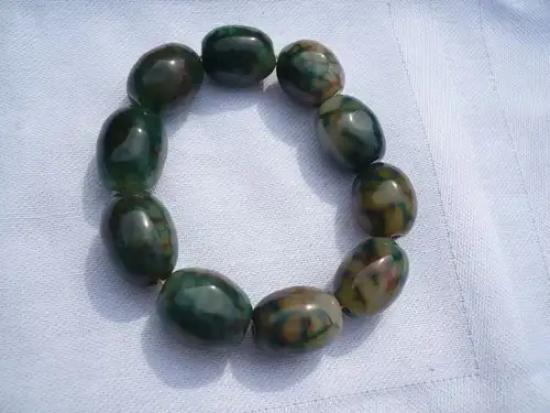 Jadeit Zugarmband - olivenförmige Steine (397) Preis reduziert