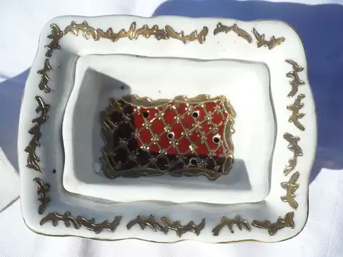 Porzellan-Deckeldose mit Abtropfeinsatz (445) Preis reduziert