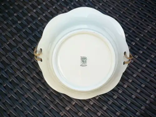 Anbietschale - Porzellan mit Korbbügel (480) Preis reduziert