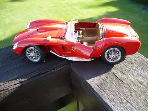 Modellauto Burago Modellauto 1:18 Ferrari 250 Testa rossa 1957 (485) 