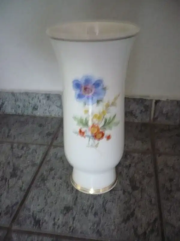 Vase mit Blumenmuster - MEISSEN (501) Preis reduziert 0