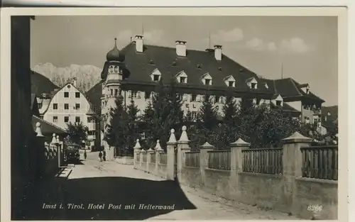 Imst v. 1954 Hotel Post mit Heiterwand (AK119)
