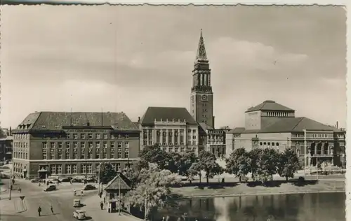 Kiel v. 1958 Rathaus mit Stadttheater (AK128)
