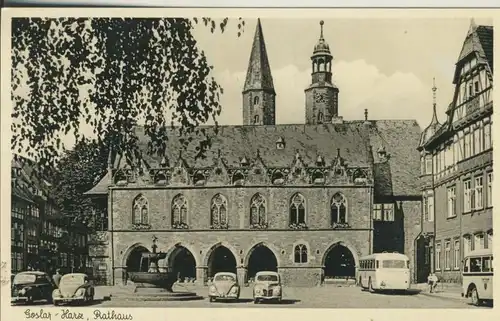 Goslar v. 1958 Das Rathaus mit alten PKW`s (AK369)