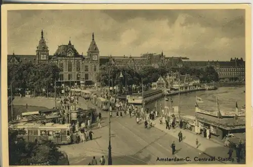 Amsterdam v. 1955 Centraalstation (AK426)