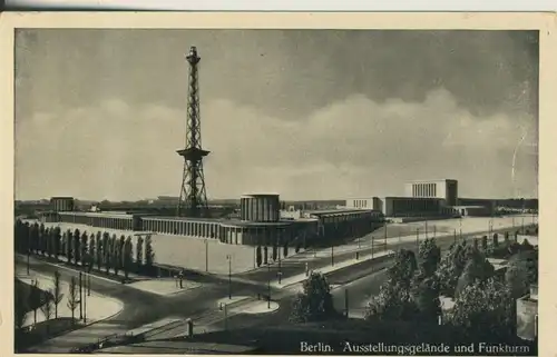 Berlin v. 1934 Ausstellungsgebäude und Funkturm (AK570)