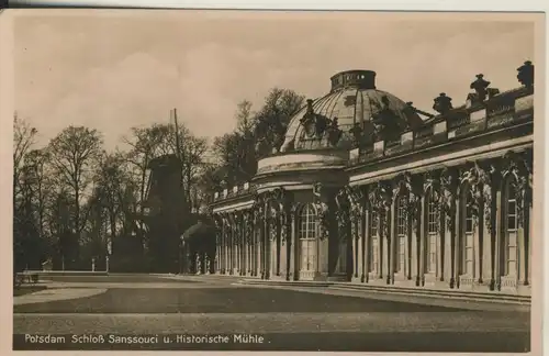 Potsdam v. 1950 Schloß Sanssouci und Historische Mühle (AK874)