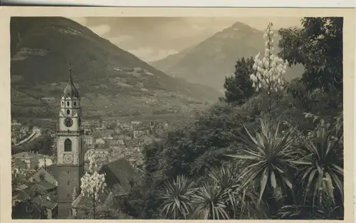 Merano v. 1933 Teil-Stadt-Ansicht (AK975)