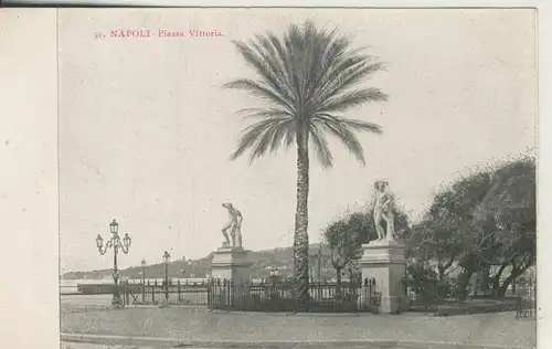 Napoli v. 1914 Piazza Vittoria (AK1019) 