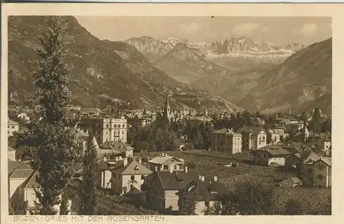Südtirol / Bozen-Gries v. 1930 Teil-Stadt-Ansicht mit den Rosengarten (AK1090)
