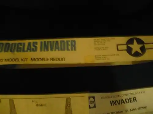 Flugzeug-Bausatz in org. Karton DOUGlas A-26 INVADER (601) Preis reduziert
