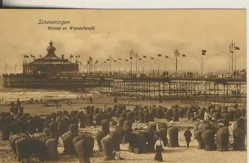 Scheveningen v. 1910 Strand en Wandelhoofd (AK1993) 