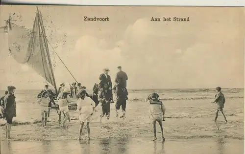 Zaandvoort v. 1916 Aan het Strand (AK1995) 