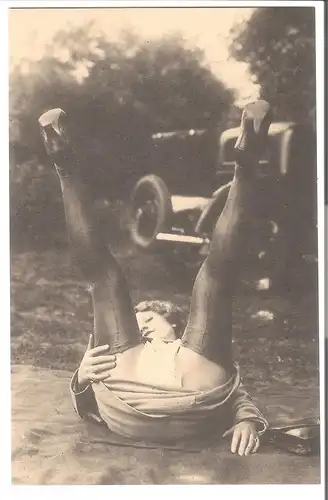 Junge Frau in erotischer Pose v. 1912 (EA24) 