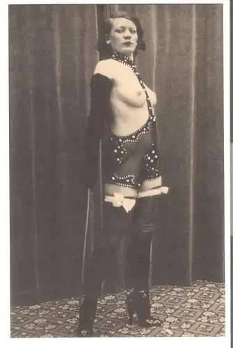 Junge Frau in erotischer Pose v. 1912 (EA49)