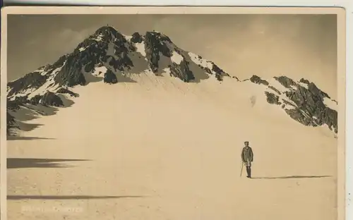 An der Reutlinger Hütte in 2400m Höhe von 1932  (AK2289)