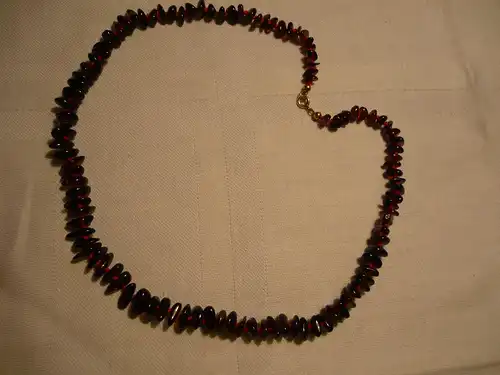 Granat-Kette mit vergoldeter Schliesse (705) Preis reduziert