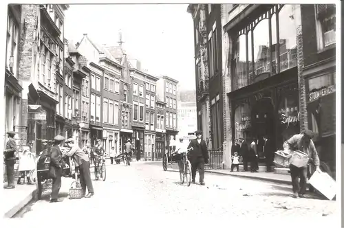 Dordrecht - Voorstraat, omstreeks - 1915 (AK3265) 