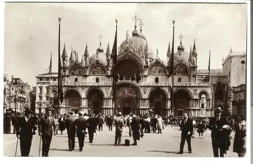 Venezia - Facciata della Chiessa di S Marco v. 1932 (AK3427) 