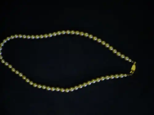 Ein-Reihige Perlenkette (775) Preis reduziert