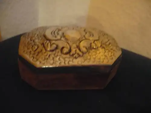 Holz-Dose mit versilbertem Deckel (801) Preis reduziert