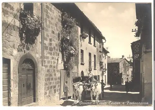 Orvieto - Corso Cavour e Fontanasecca v. 1941 (AK3923)
