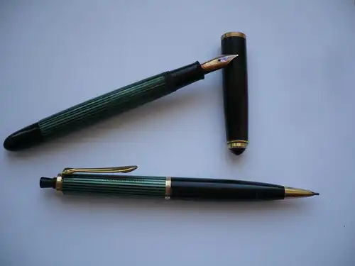 Schreibset \"Pelikan\" - Kolben-Füller mit Gold-Feder und Druckbleistift No.450 u. 450 (859) Preis reduziert