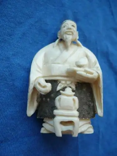 Netsuke - Teekocher - Japan - ca. v. 1900 (866) Preis reduziert