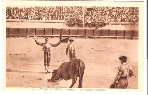 Arènes de Nimes - Corrida - Une Estocade foudroyante v.1926 (AK4857)