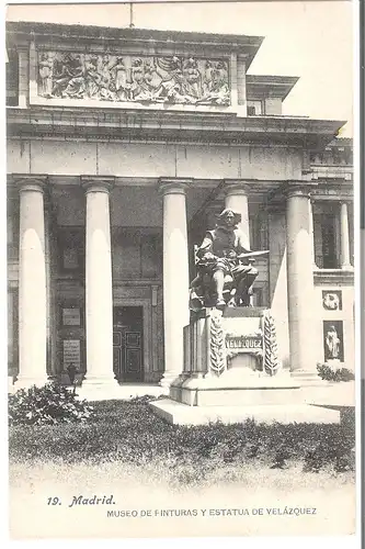 Madrid - Museo de Finturas y Estatua de Velázquez  v.1922 (AK4992)