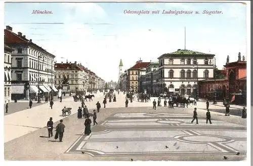 München - Odeonsplatz mit Ludwigstrasse und Siegestor  v. 1914 (AK45562)