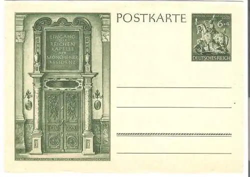 Eingang zur Reichen-Kapelle der Münchner Residenz - Eine Schatzkammer der deutschen Goldschmiedekunst   von 1942 (AK5244)