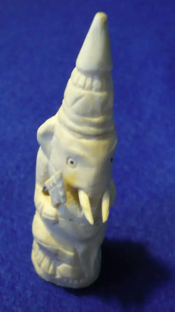 Elfenbein-Figur - Elefanten-Gott mit Krone und Zepter - Indien - 19.Jhrd (928) Preisreduziert 1